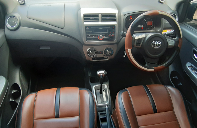sewa mobil salatiga yes